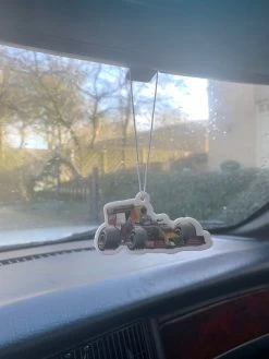 Merkloos Autoparfum Red Bull Racing - Luchtverfrisser Auto - Autogeur - Auto Accessoires - Max Verstappen 7 Merkloos Autoparfum Red Bull Racing - Luchtverfrisser Auto - Autogeur - Auto Accessoires - Max Verstappen -Parfum Promotiewinkel 900x1200 8